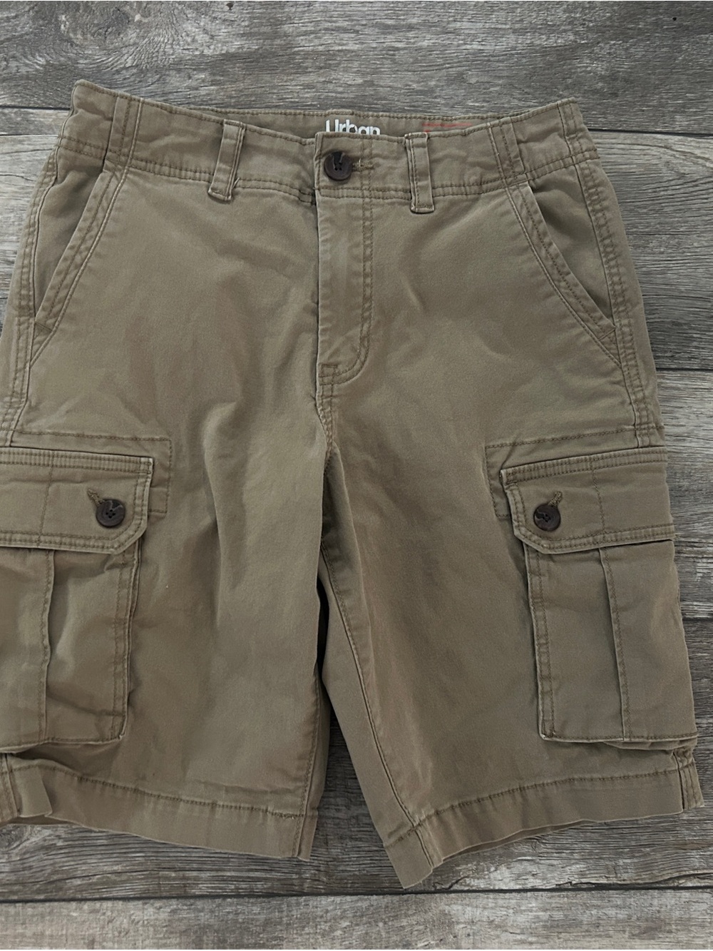 Men’s size 30 urban pipeline khaki cargo shorts